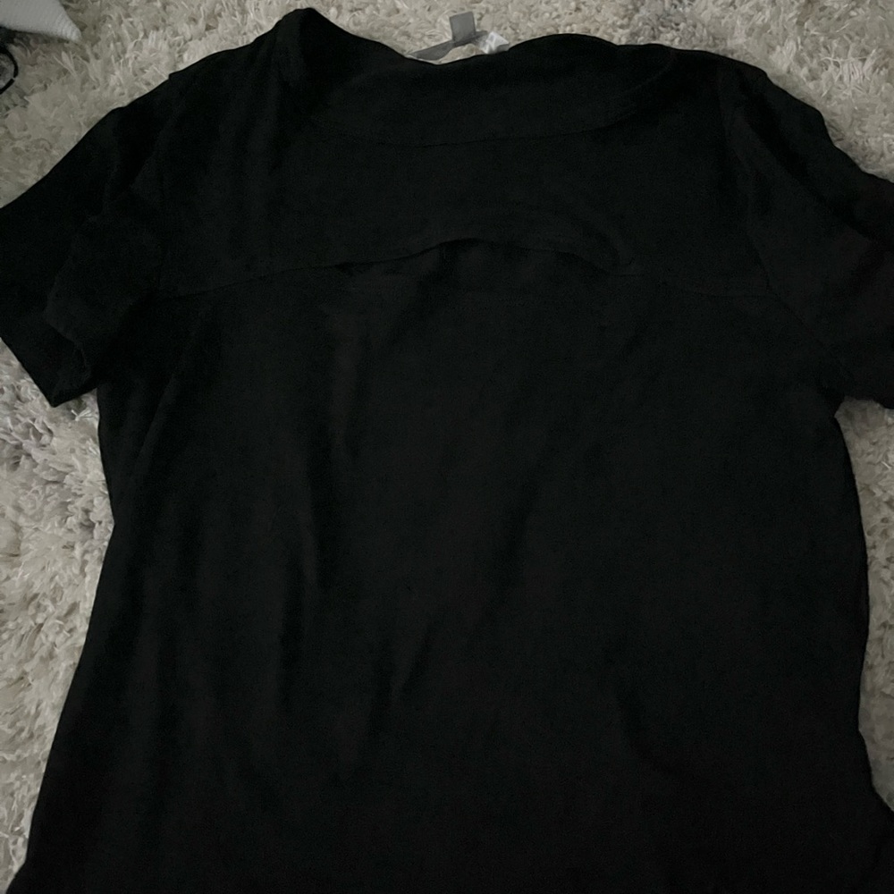 t-shirt with cut out